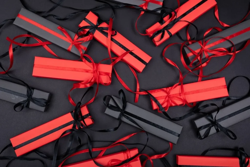 gifts-5817555_1280