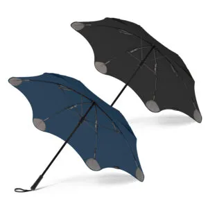 BLUNT Umbrellas in black and blue, side by side, showcasing their canopy designs.