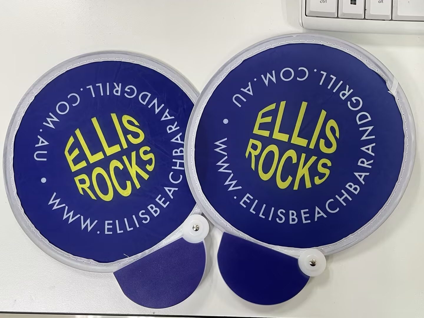 Ellis Beach Bar & Grill