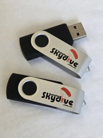 Twist vs Cap vs Magnetic USB Drives: Which Is Most Durable?
