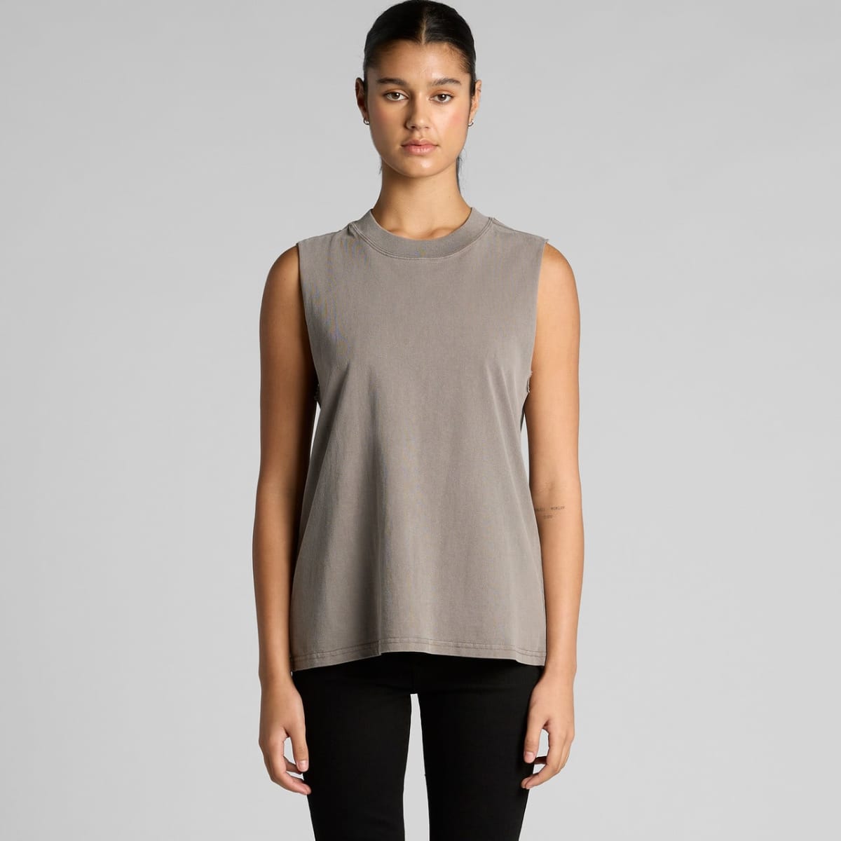 Wo's Heavy Faded Tanks
