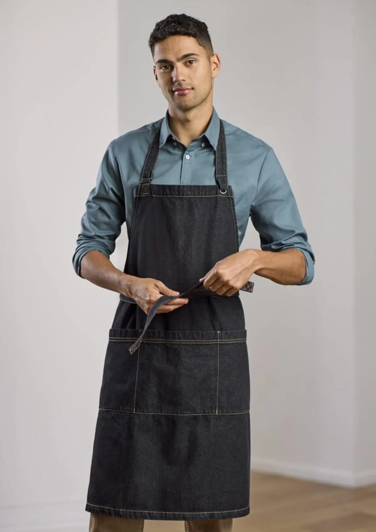 Cloutmaster Aprons