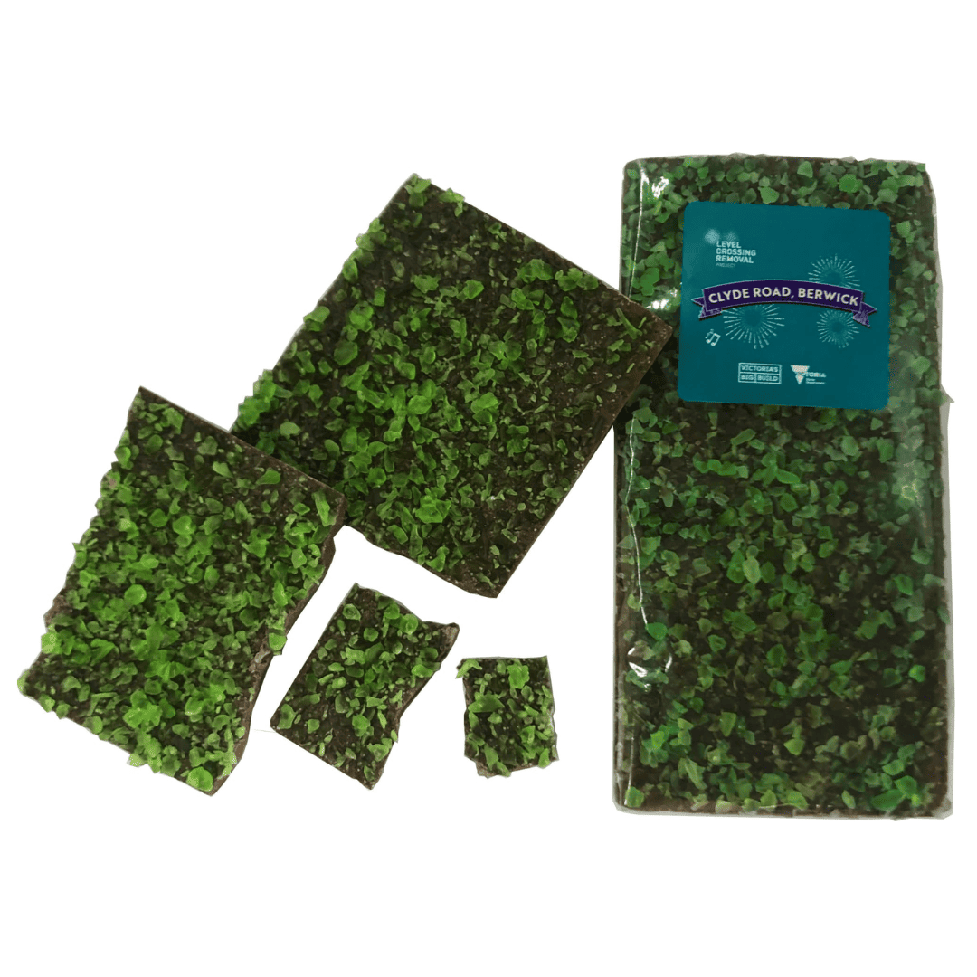 Milk Chocolate Mint Crystal Bars