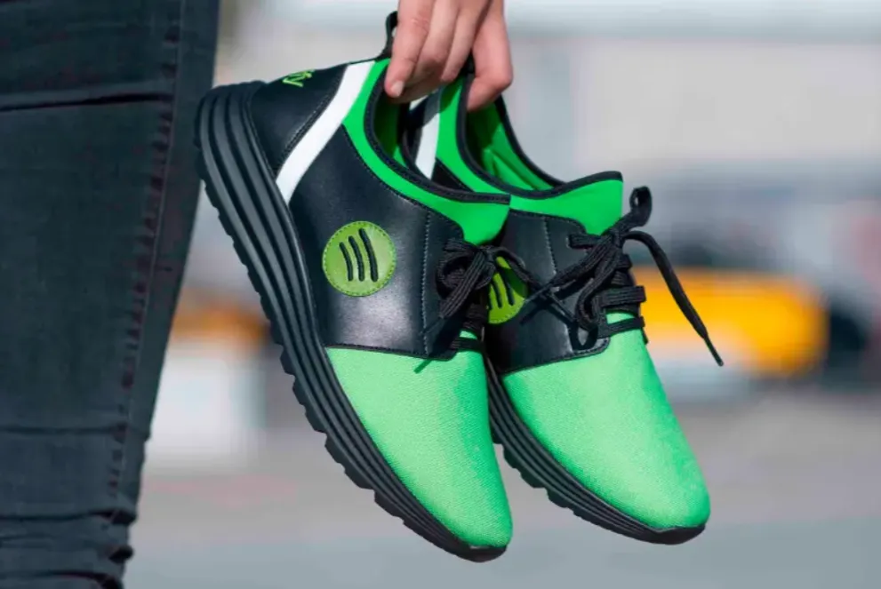 Flow Glide Sneakers