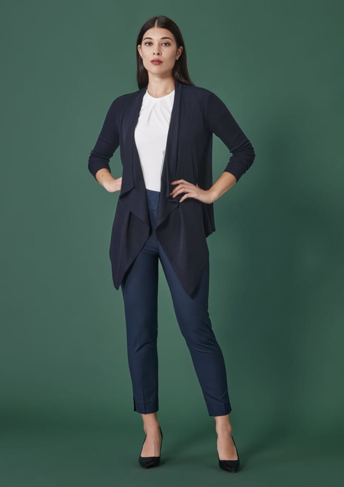 Women's Elevate 7/8 Slim Fit Mid-Waist Pants