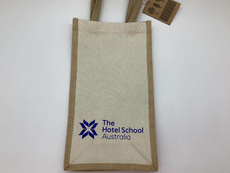 8 Open Day Items Our Experts Recommend for Universities