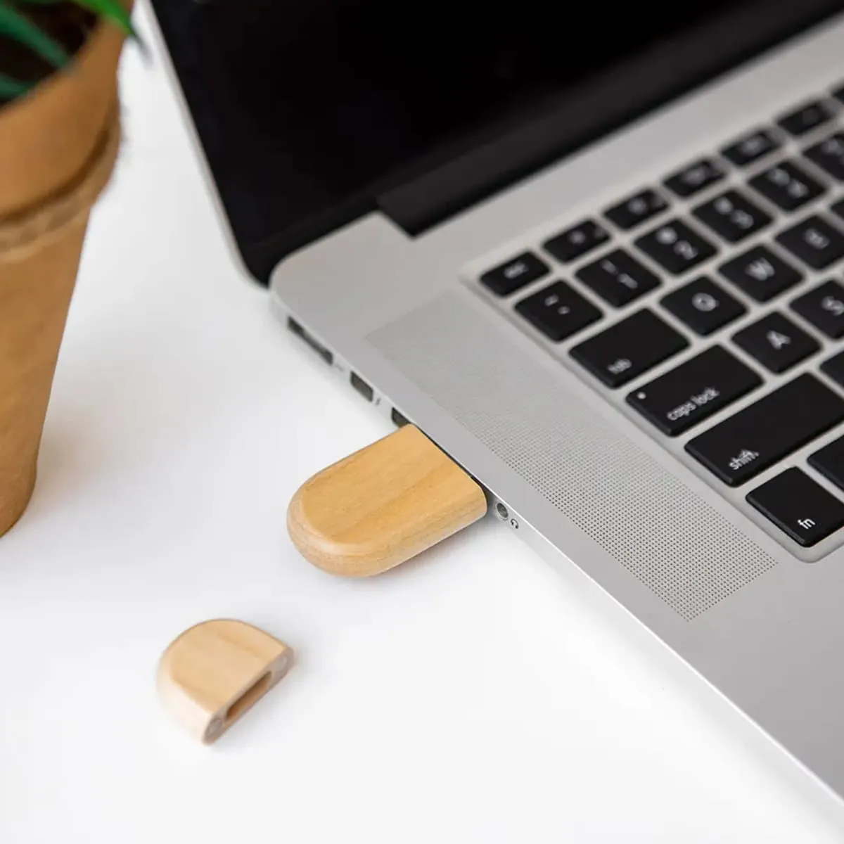Okembei Bamboo USB 16GB - rush